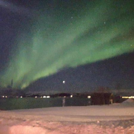 Nydelig Utsikt, Egen Leilighet Med To Parkeringer Movik  Luaran gambar
